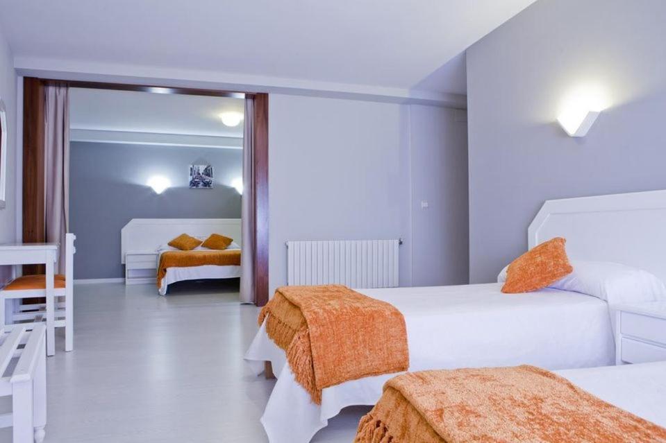 Hotel Los Naranjos ريفولتا المظهر الخارجي الصورة